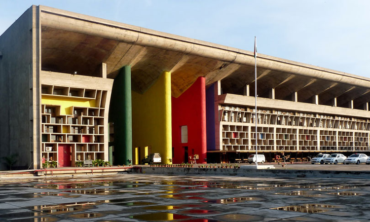 Grant of Anticipatory Bail in NDPS Commercial Quantity Cases: A Critical Analysis of Judicial Trends and Principles